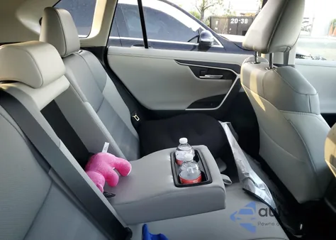 2025 Toyota Rav4 Limited z USA, uszkodzony, nr VIN 2T3Y1RFV3SC329962